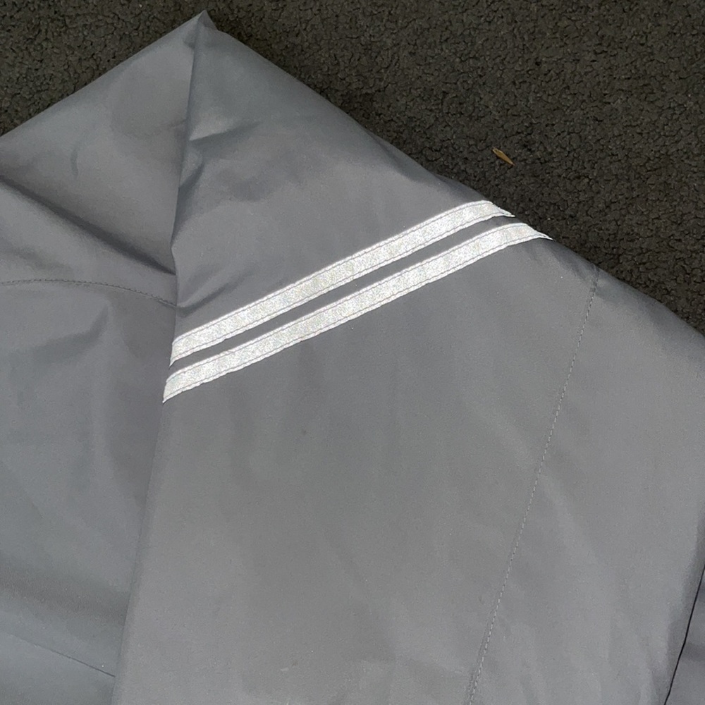 Emerge Reflective Jacket - Picture 3 of 4